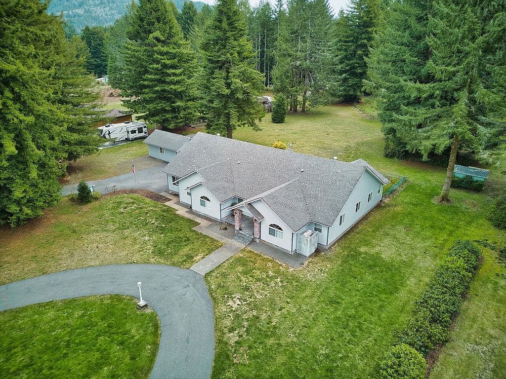 130 Meadow Dr, Crescent City, CA 95531 MLS 230078 Zillow