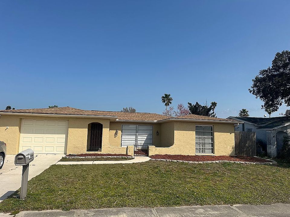 1st image of 3055 Salisbury Dr