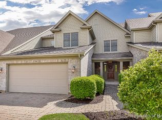 3706 Ridge Pointe Dr, Geneva, IL 60134