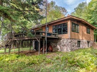 10654 Lynx Lake Rd, Presque Isle, WI 54557