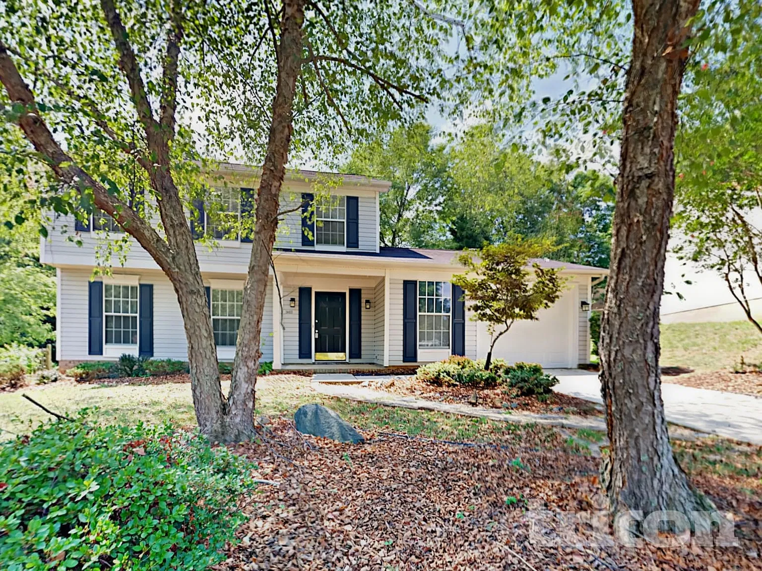 3403 Pondridge Court Charlotte NC — Photo 2