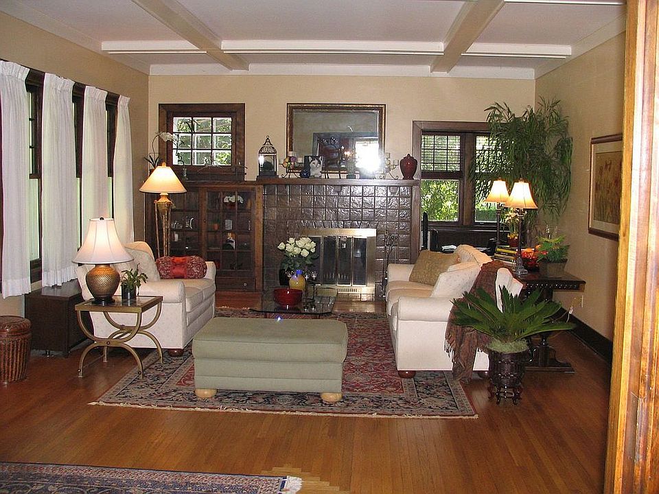 1025 Carlisle St, Natrona Heights, PA 15065 Zillow