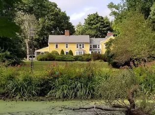 47 Grover St, Beverly, MA 01915