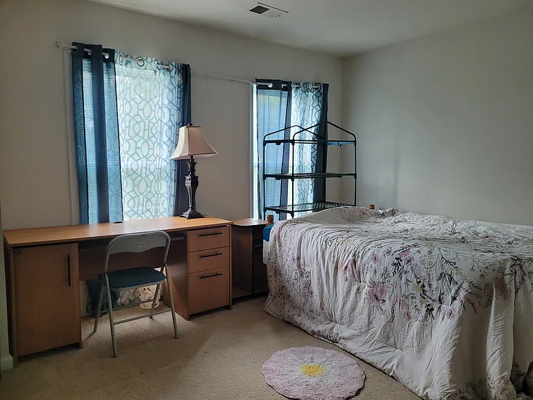 Keavy Ridge Ct — Photo 1