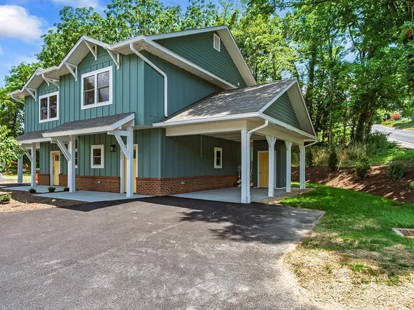 257 N Church St, Marion, VA 24354