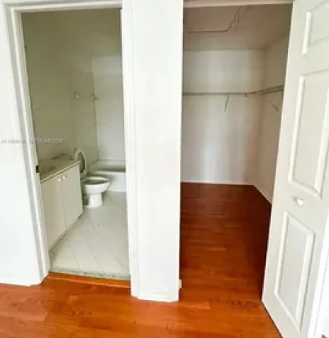 2 bed, 815 sqft, $1,700 — Photo 2