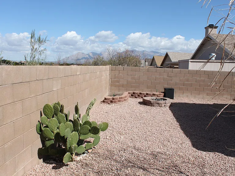 1233 N Thunder Ridge Dr — Photo 22