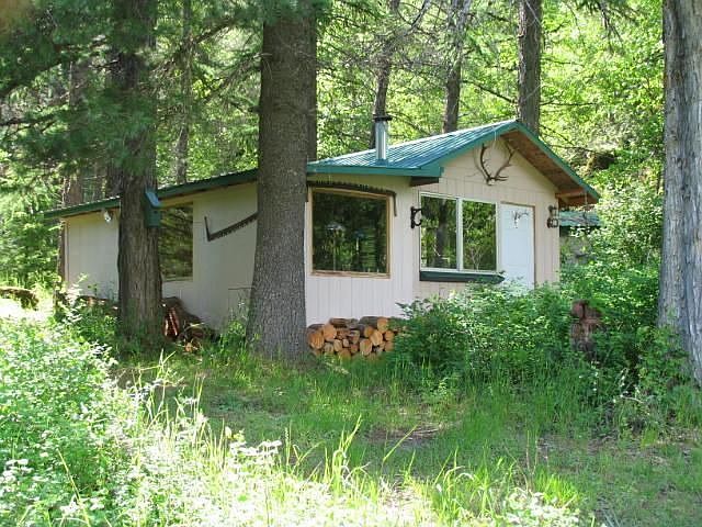 The Montana Cabin