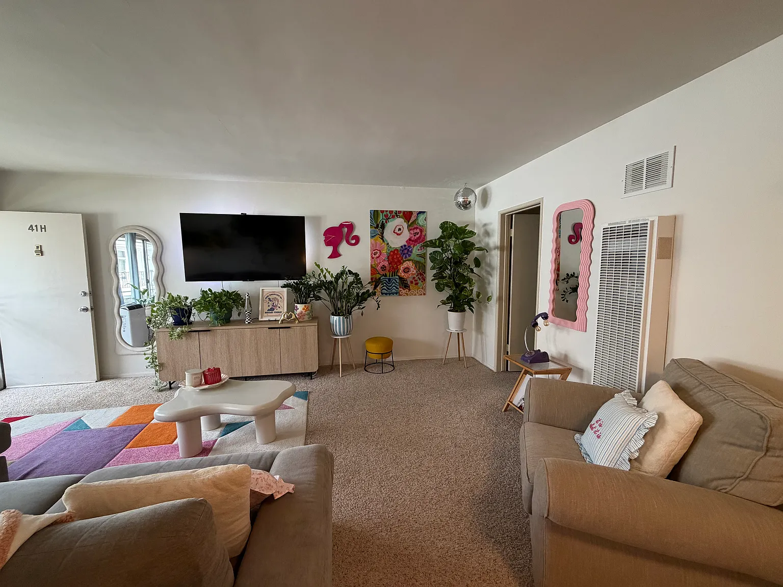 1 bed, 650 sqft, $2,395 — Photo 2