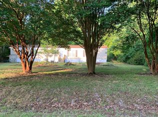 802 Wildwood Cir, Hampstead, NC 28443