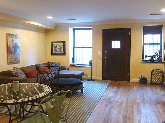 2nd image of 154 W 133rd St #1