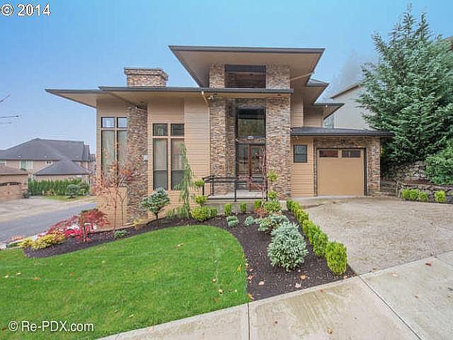 2nd image of 9698 SE Nicholas Dr