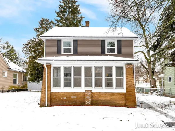 836 Innes St NE, Grand Rapids, MI 49503