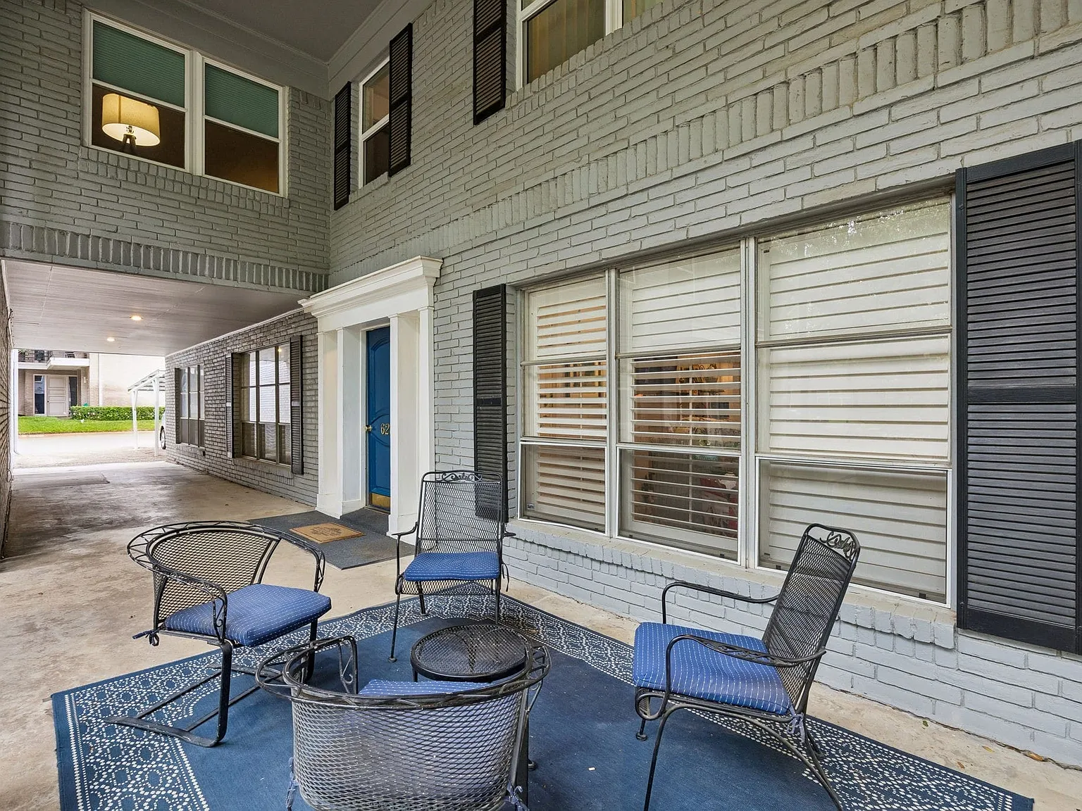 2 bed, 2.0 bath, 1594 sqft, $2,750 — Photo 2