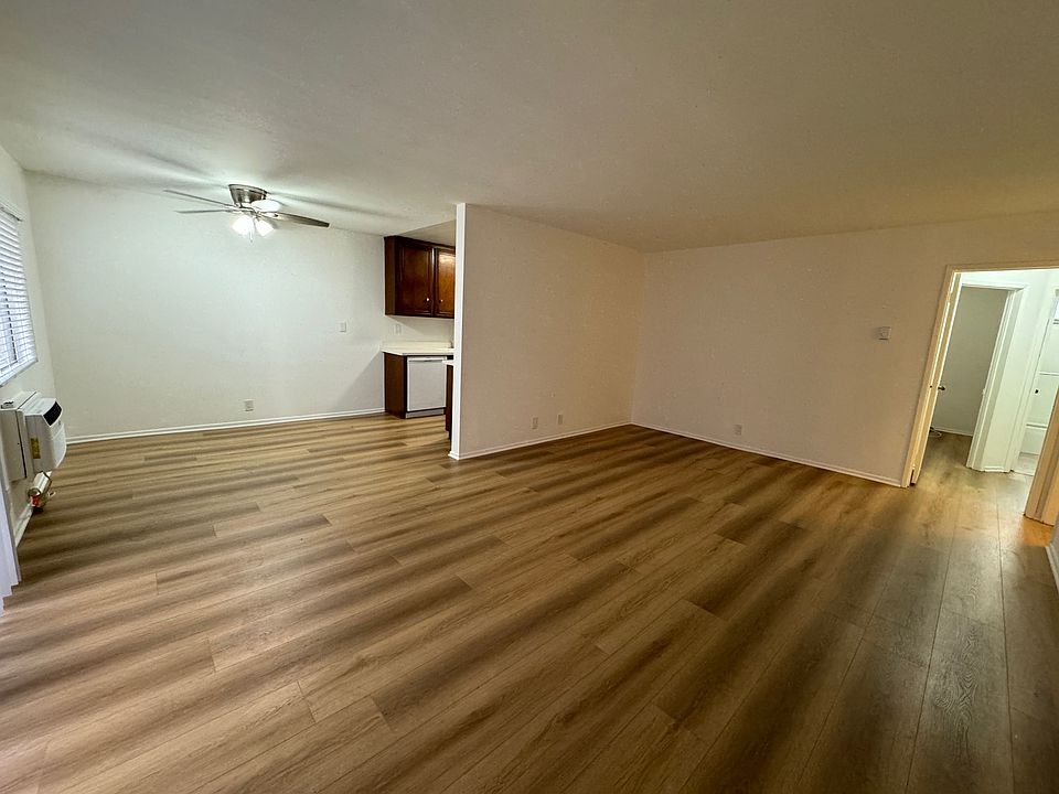 1st image of 1220 Wellesley Ave APT 3