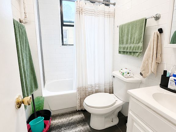 4th image of 8630 23rd Ave APT 1A