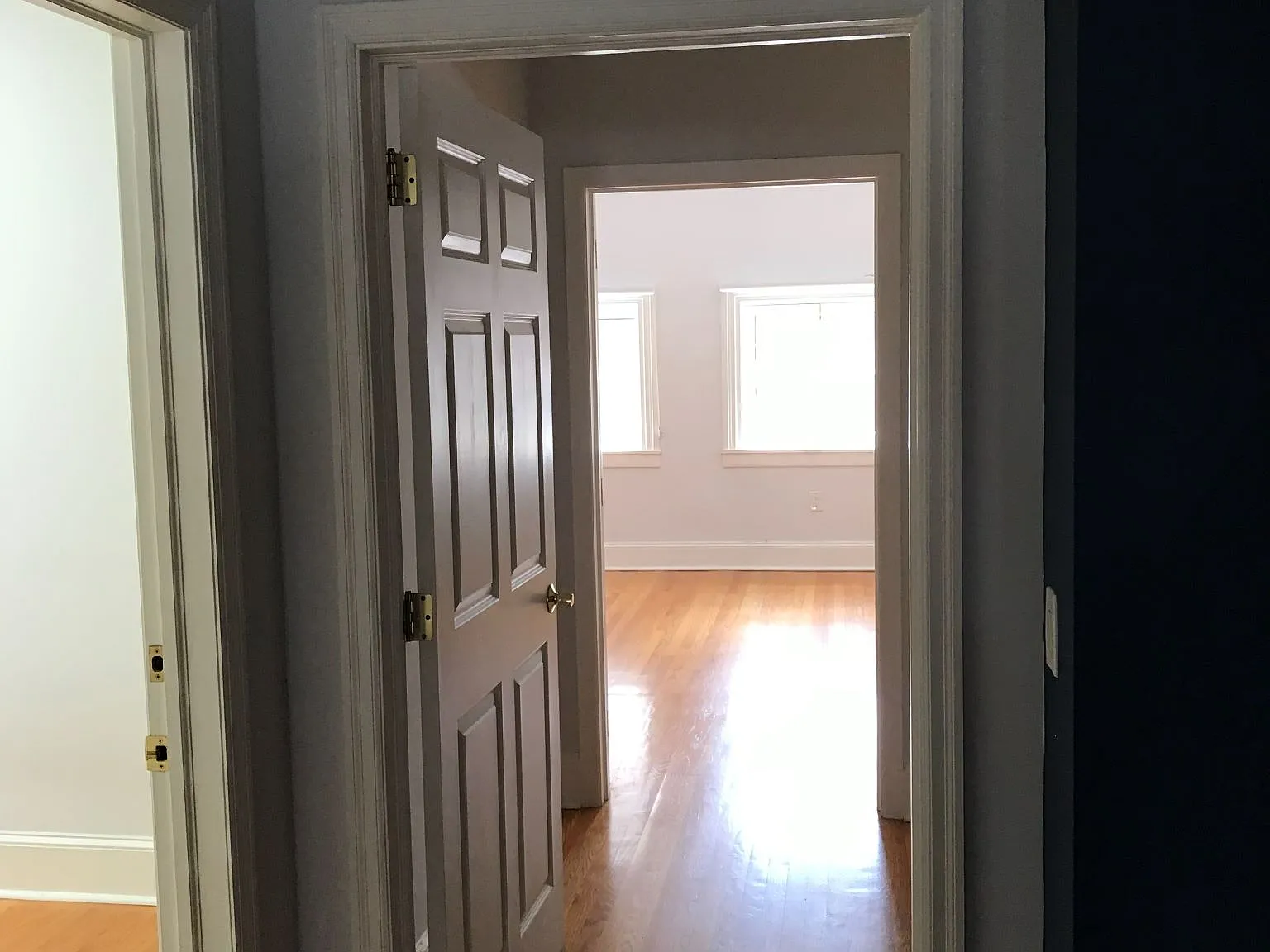 2 bed, 1142 sqft, $2,950 — Photo 4