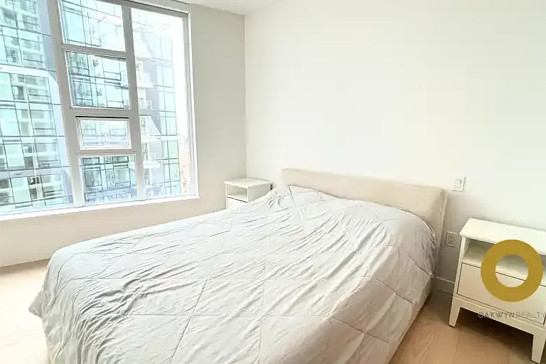 1289 Hornby St #3702 — Photo 10