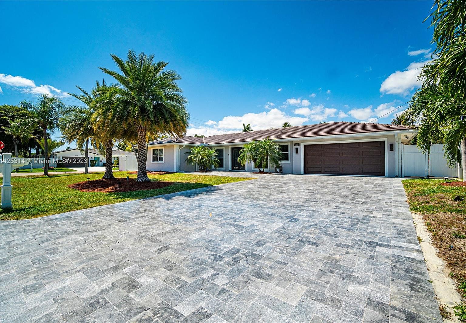 4571 NE 27th Ave, Lighthouse Pt, FL 33064 MLS A11425314 Zillow