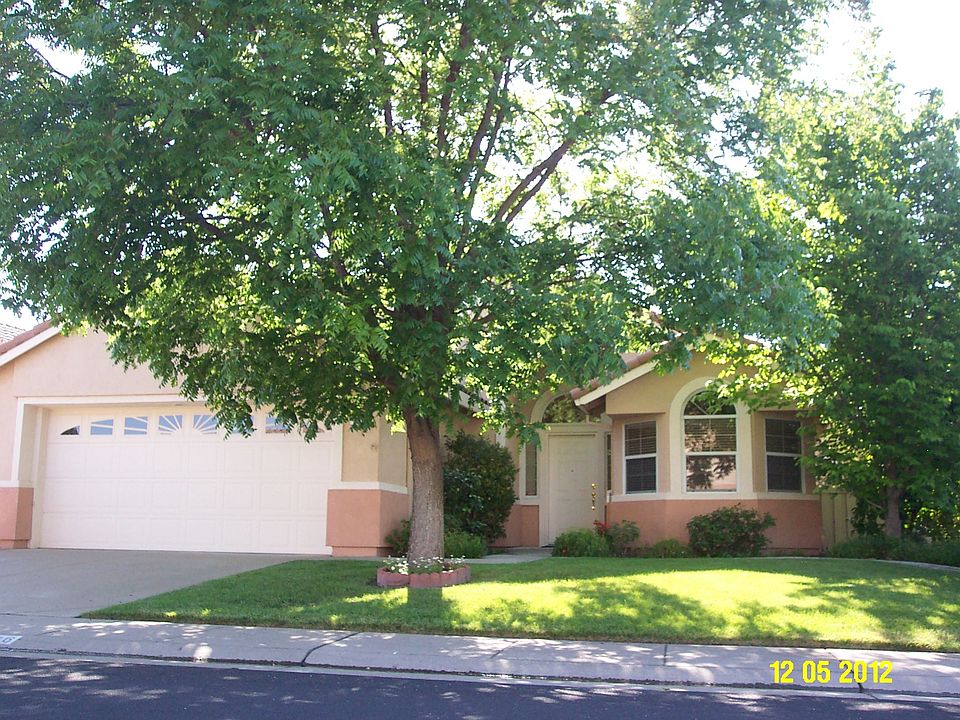 1st image of 616 Paddlewheel Ct