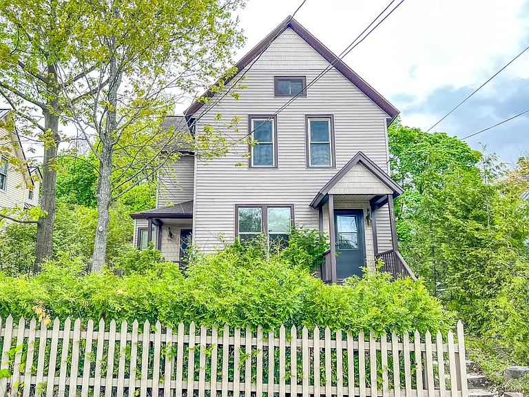 915 Pine St #1 — Photo 8