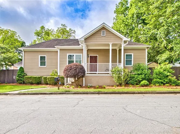 1520 Vesta Ave, College Park, GA 30337