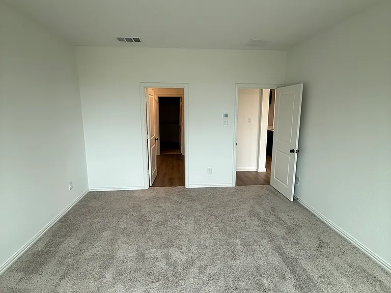 768 Waterhouse Lake Dr — Photo 14