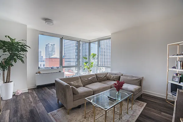 Rented by Keller Williams NYC | media 2
