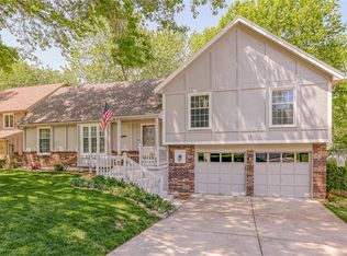 7754 Caenen St, Lenexa, KS 66216