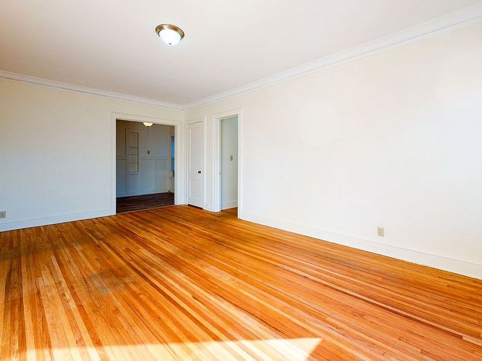 1st image of 2801 Park Ave APT 103