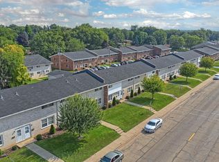 2709 Halsted Rd APT B, Rockford, IL 61101