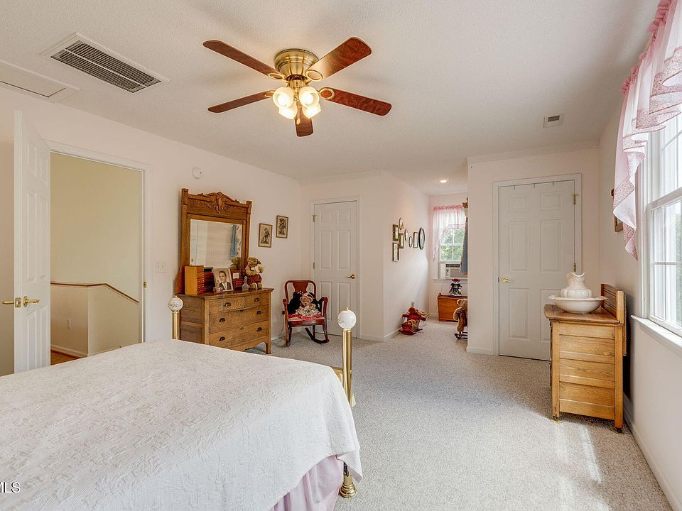 37th image of 490 Cockatiel Rd