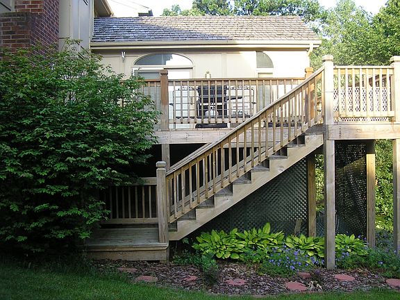 DECKS