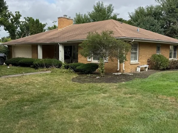 435 S Stratford Ave, Elmhurst, IL 60126
