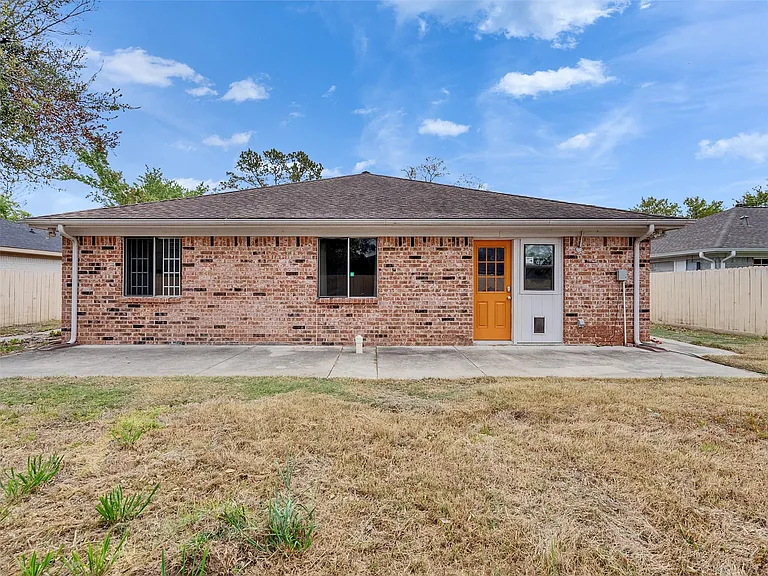 22538 Market Square Ln — Photo 15