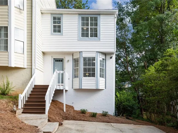 5212 Laurel Bridge Dr SE, Smyrna, GA 30082