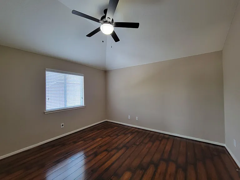 20931 Flower Croft Ct — Photo 7