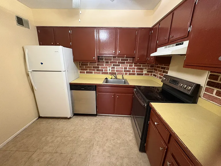 1414 Whitpain Hls — Photo 5