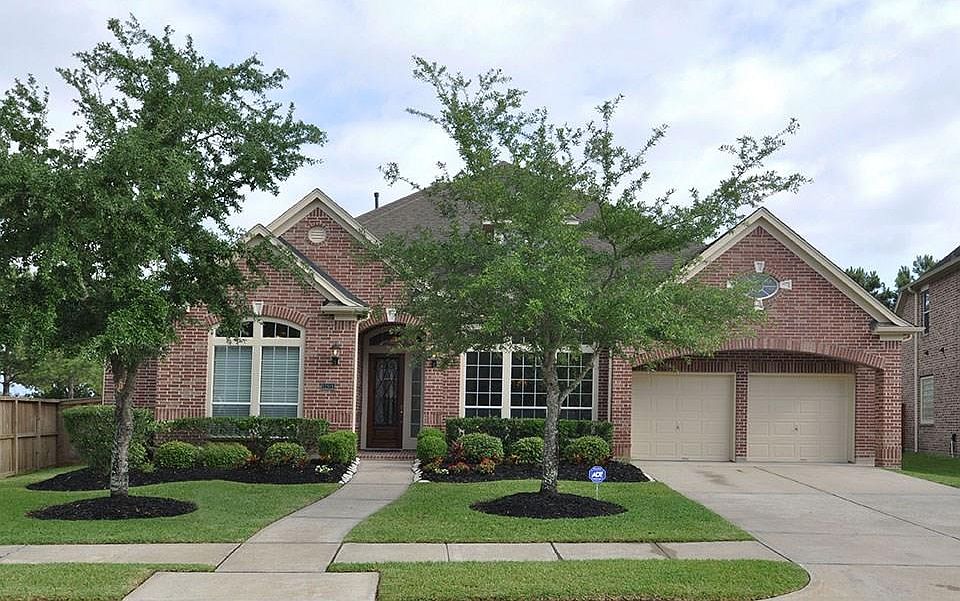 1st image of 12515 Stoney Creek Dr