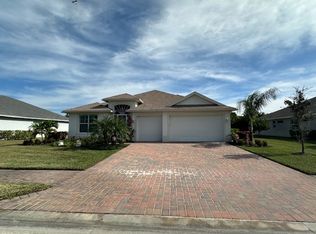 8330 Summer Lake Dr, Vero Beach, FL 32967