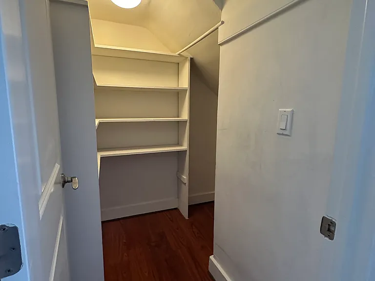 772-774 Spruce St #772 — Photo 11