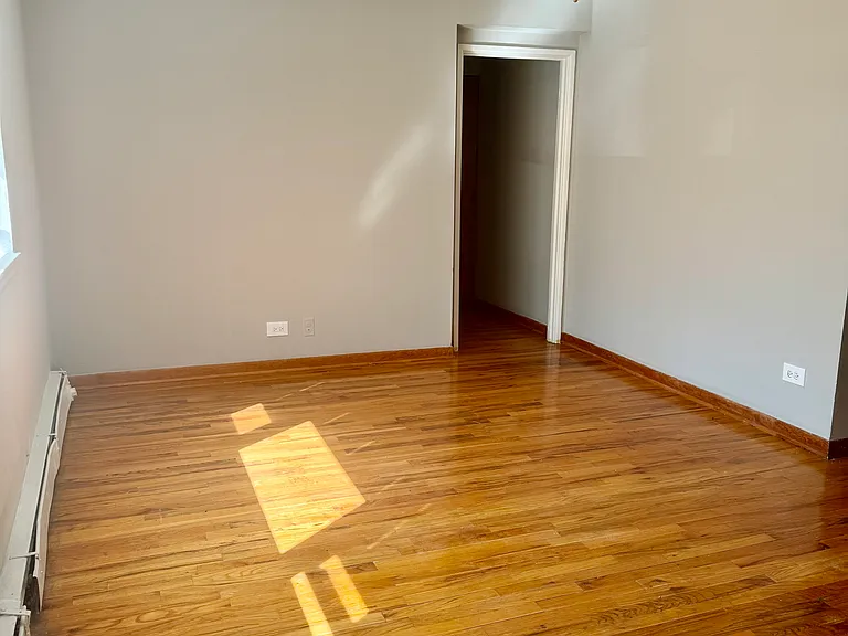 123 N Central Ave #210 — Photo 4