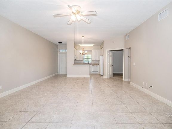 4th image of 4360 Doubles Alley Dr Unit 101
