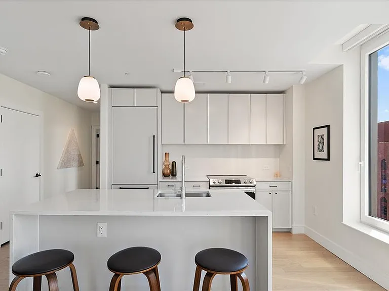 420 Carroll St #1402 — Photo 3
