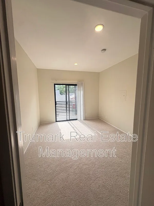 2 bed, 2.0 bath, $2,695 — Photo 2