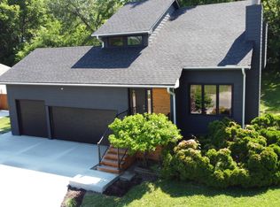 3215 Wolcott Ave, Des Moines, IA 50321