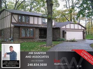 5797 Tequesta Dr, West Bloomfield, MI