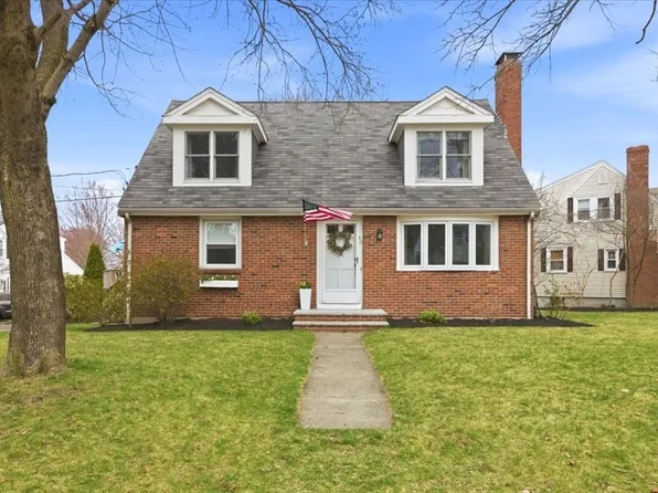 80 Willard St, Dedham, MA 02026