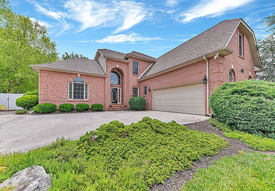 1st image of 7007 Fieldstone Farms Ln