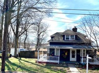 17 Orchard St, Budd Lake, NJ 07828